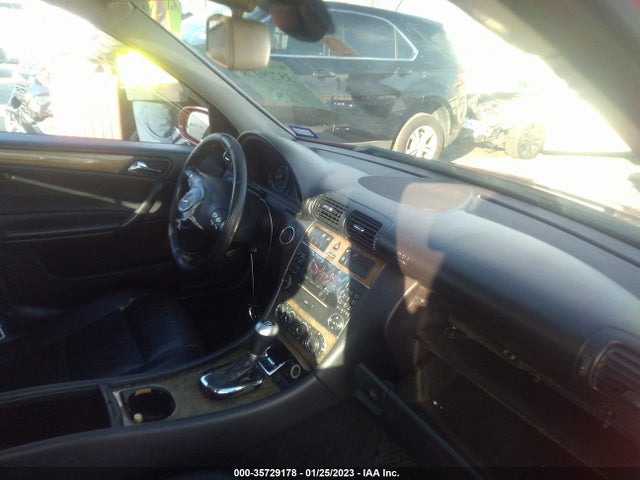 2007 MERCEDES-BENZ C-CLASS 2.5L SPORT VIN: WDBRF52H47F841718