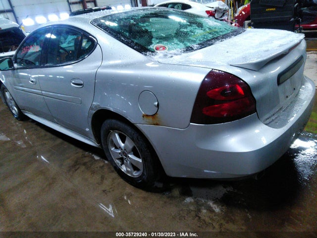 2005 PONTIAC GRAND PRIX GT VIN: 2G2WS522151134354