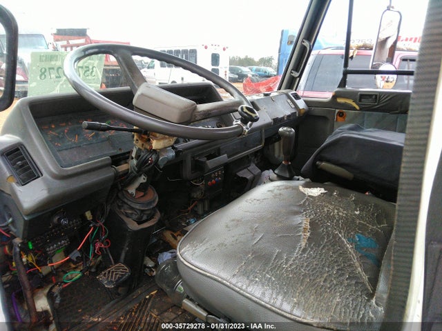 1994 NISSAN DIESEL UD1800 VIN: JNAME08J2RGF75047