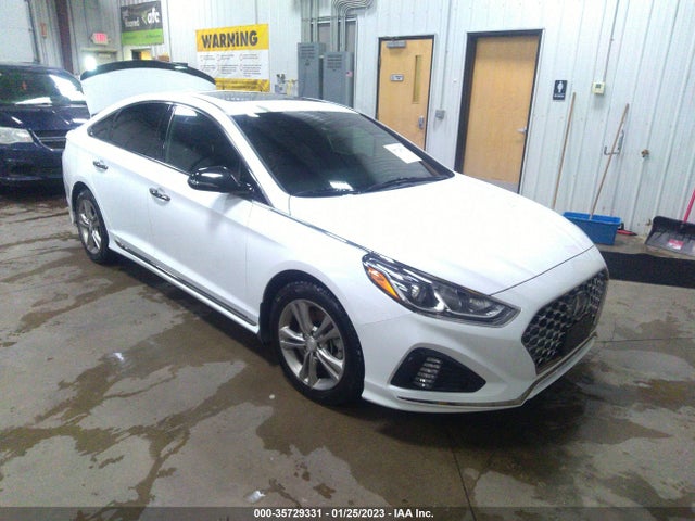 2018 Hyundai Sonata, VIN: 5NPE34AF8JH716723