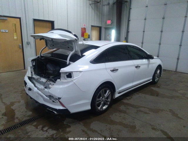 2018 Hyundai Sonata, VIN: 5NPE34AF8JH716723