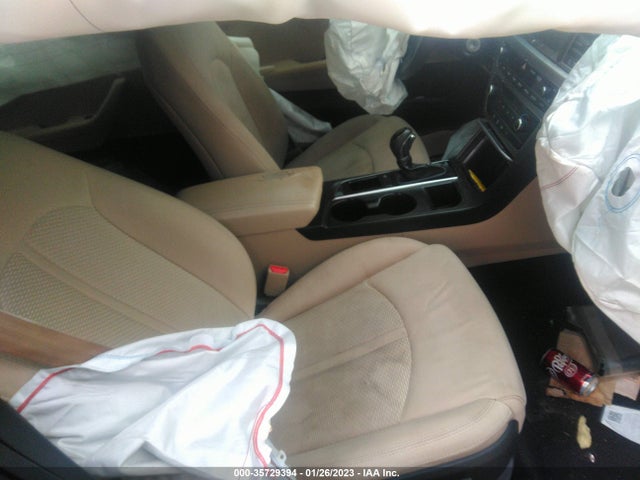 2016 HYUNDAI SONATA 2.4L SE VIN: 5NPE24AFXGH330798
