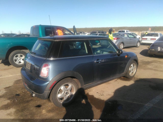 WMWSU3C58BT183376 Mini COOPER HARDTOP