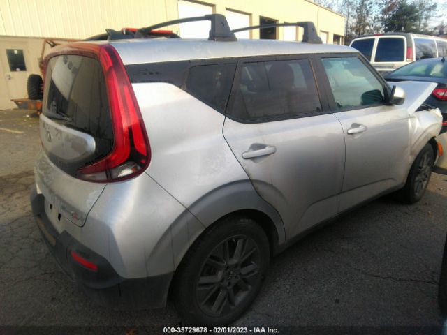 KNDJ23AU8M7795510 KIA SOUL S