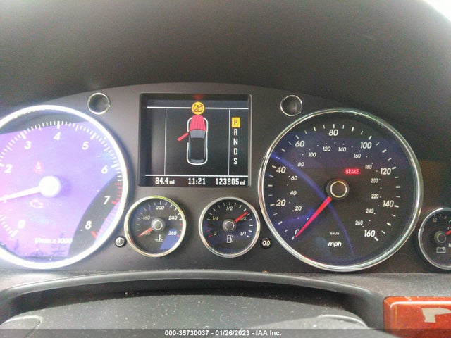 Volkswagen Touareg 2004 WVGEM77L94D065541 Image 8