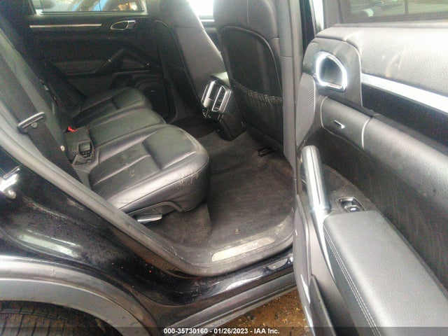 2014 Porsche Cayenne, VIN: WP1AF2A22ELA34279