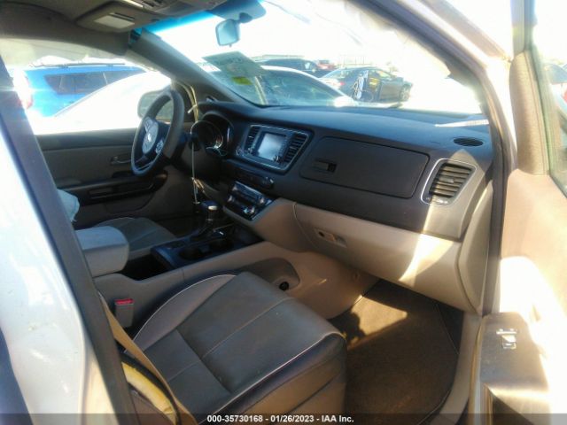 KNDMB5C17J6346106 KIA SEDONA LX