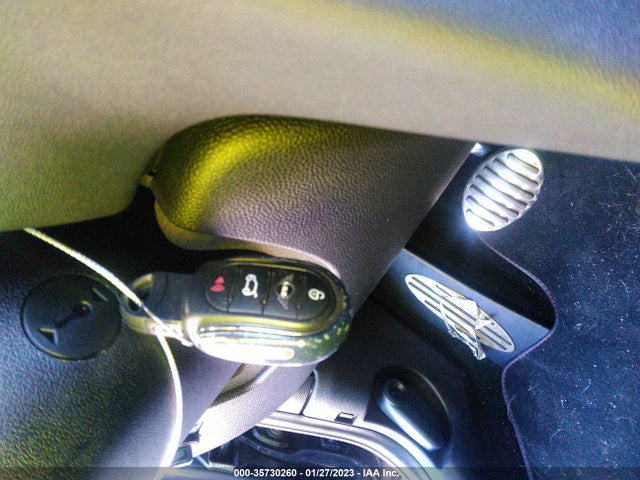 2021 Mini Cooper, VIN: WMWXX9C01M2N04381