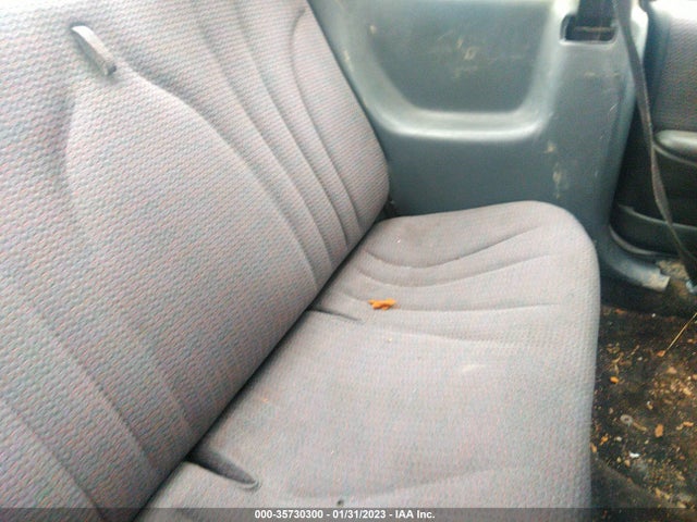 2002 PONTIAC SUNFIRE SE VIN: 1G2JB124X27104952