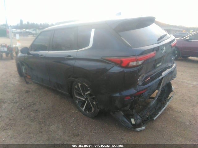 JA4J4UA83NZ038596 Mitsubishi Outlander Se