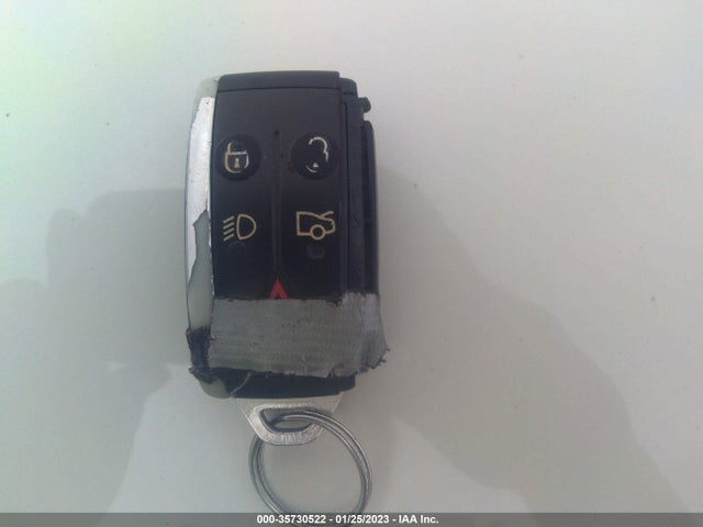 2009 JAGUAR XF PREMIUM LUXURY VIN: SAJWA06B99HR11573