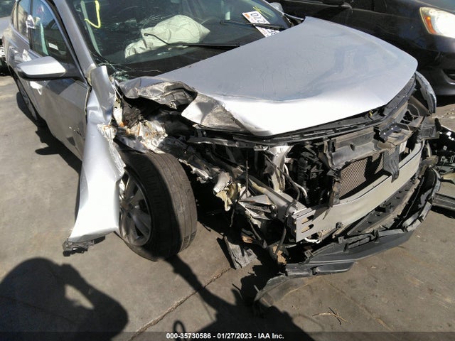 Chevrolet MALIBU LT 2018 1G1ZD5ST9JF263658 Image 8
