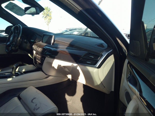 2018 BMW X6, VIN: 5UXKU2C52J0X49883