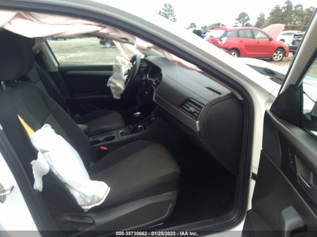 3VWC57BU2KM270951 Volkswagen Jetta S/se/r-line