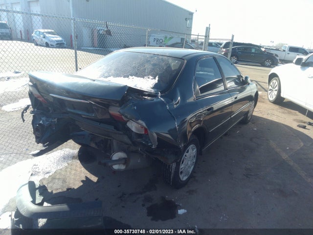 1996 HONDA ACCORD DX VIN: 1HGCD5627TA030197