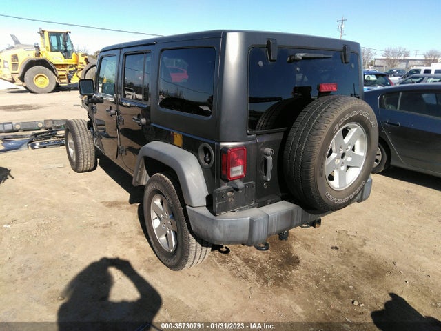 2017 Jeep Wrangler, VIN: 1C4HJWDG2HL560672