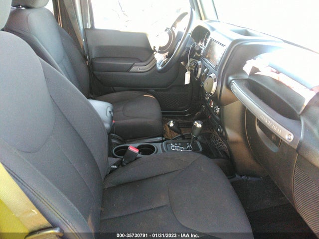 2017 Jeep Wrangler, VIN: 1C4HJWDG2HL560672