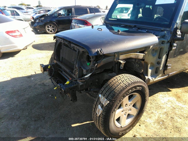 2017 Jeep Wrangler, VIN: 1C4HJWDG2HL560672