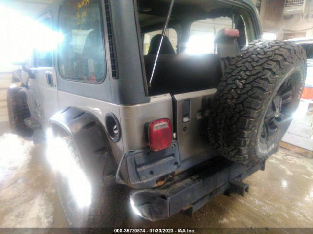 1J4FA29P9YP729744 Jeep Wrangler Se
