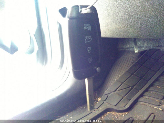 Hyundai Kona Se 2018 KM8K12AA9JU120605 Image 3