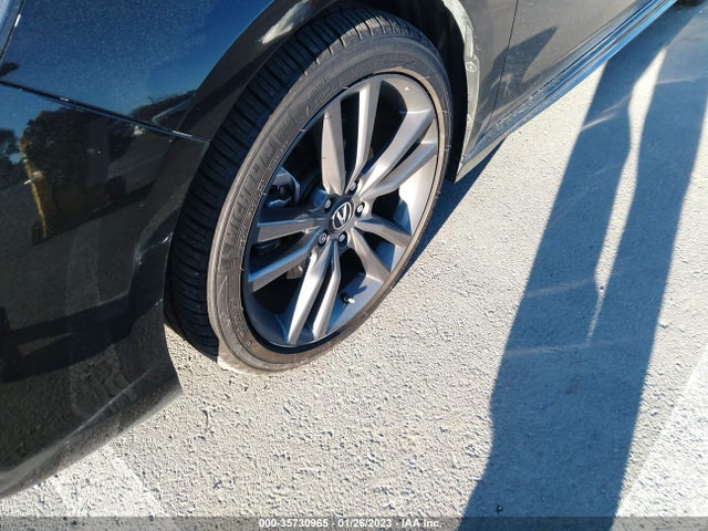2019 Acura TLX, VIN: 19UUB2F60KA005703