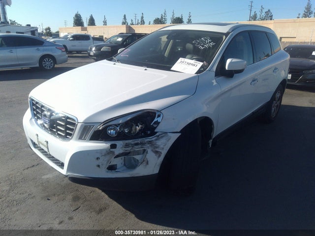 Volvo XC60 2013 YV4940DL5D2391962 Image 2