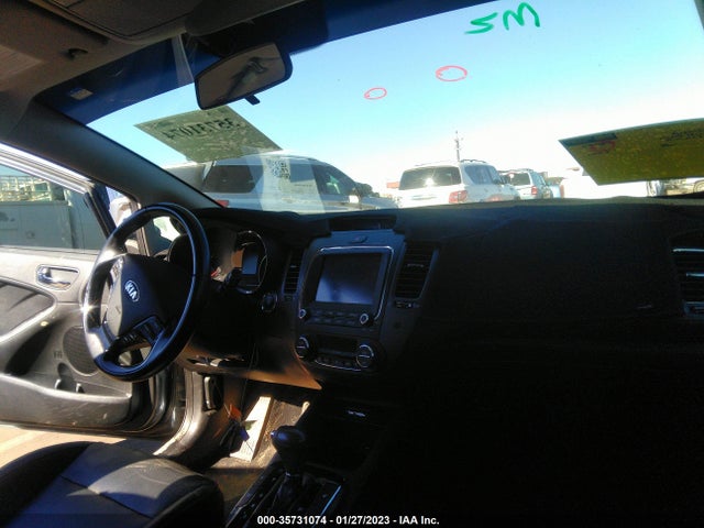 2018 Kia Forte, VIN: 3KPFL4A82JE192835
