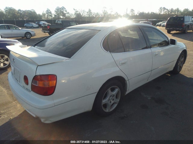 JT8BH68X7Y0023100 Lexus GS 400