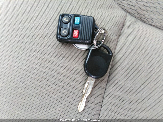 2010 FORD FOCUS S VIN: 1FAHP3EN9AW134823