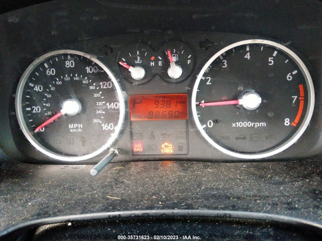 Hyundai Tiburon 2004 KMHHM65D54U107660 Image 8