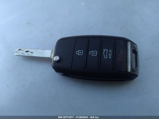 KNAGT4L38G5079687 KIA Optima Lx