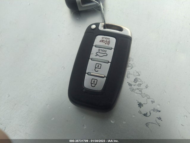 2013 HYUNDAI SONATA HYBRID LIMITED VIN: KMHEC4A41DA073511