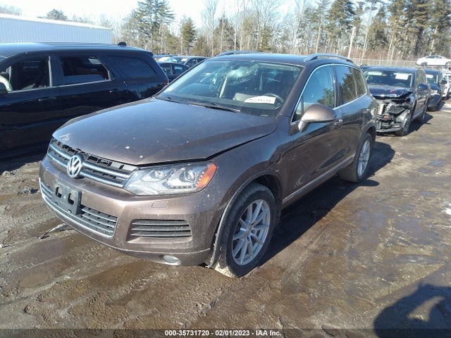 WVGEF9BP0ED014754 Volkswagen Touareg Lux