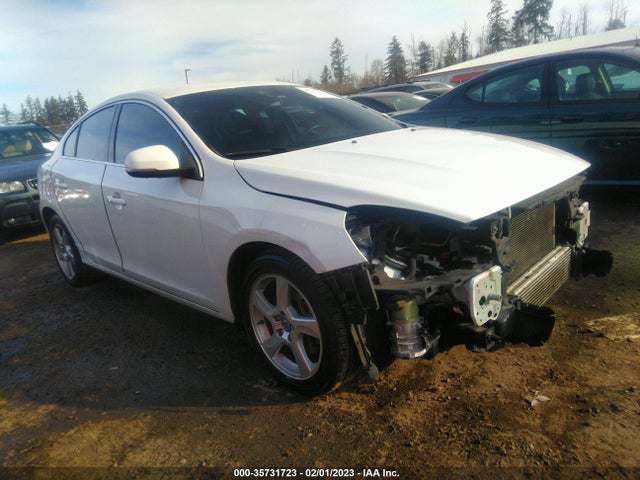 Volvo S60 T5 2013 YV1612FS8D2217067 main image