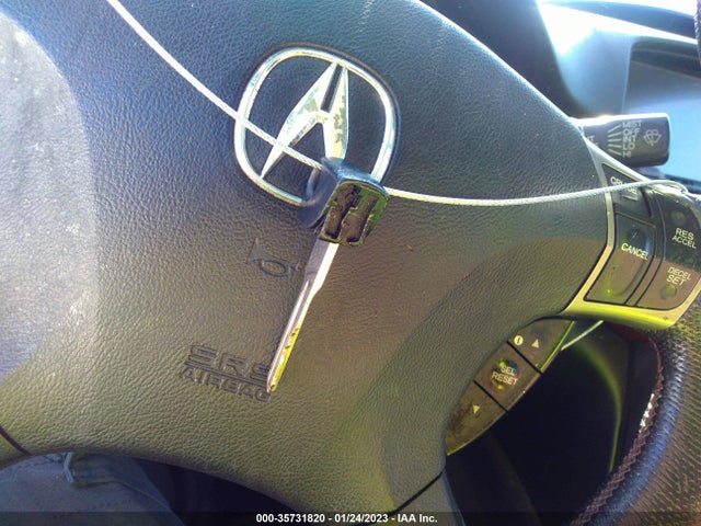 2006 ACURA RL VIN: JH4KB16556C010170
