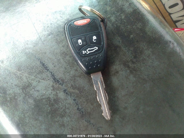 Chrysler Pacifica Touring 2005 2C8GF68415R310760 Image 3