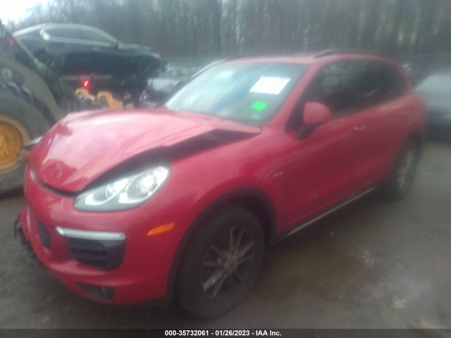 2016 Porsche Cayenne, VIN: WP1AF2A21GKA41748