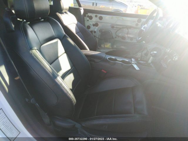 2021 FORD MUSTANG 1FATP8UH8M5115709 Photo 4