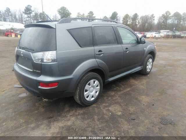 JA4AS2AW5BU019372 Mitsubishi Outlander Es