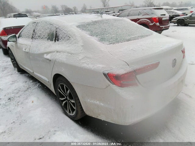2018 Buick LaCrosse, VIN: 1G4ZR5SS4JU105879