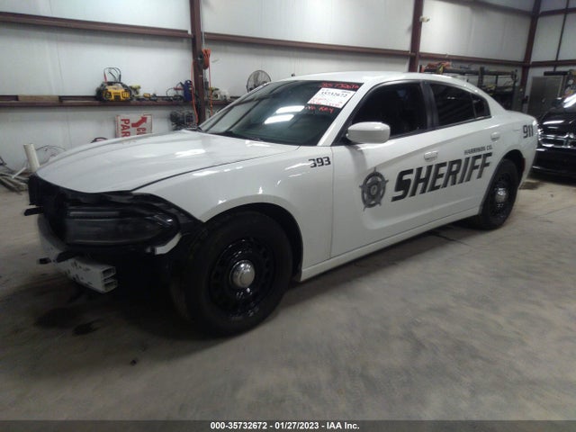 Dodge Charger Police 2017 2C3CDXKTXHH661077 Image 2