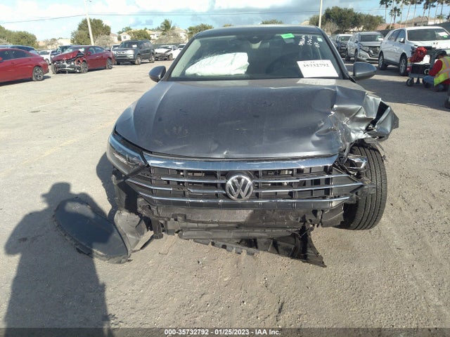 2019 Volkswagen Jetta, VIN: 3VWEB7BU8KM239446