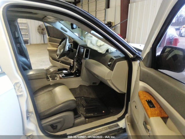 Jeep Grand Cherokee Limited 2010 1J4RR5GT9AC111408 Image 7