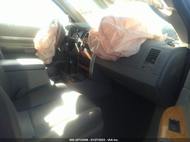 1A8HX58217F503828 Chrysler Aspen Limited