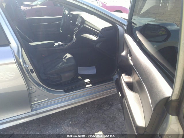 2022 Toyota Camry, VIN: 4T1T11AK8NU032030