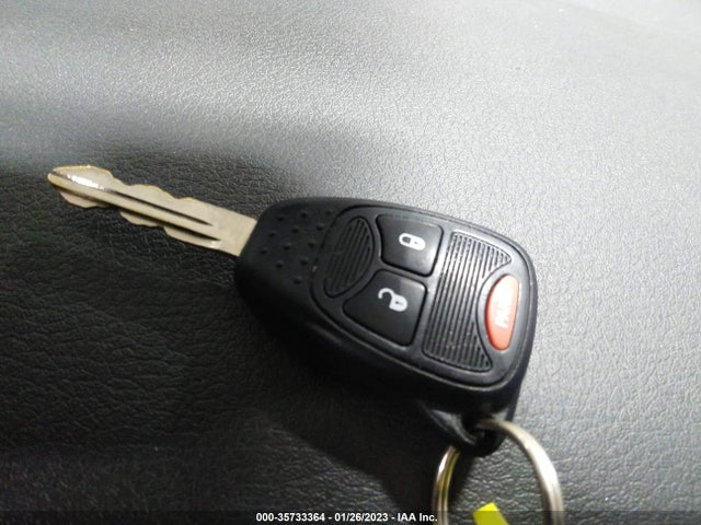 2007 DODGE DURANGO SLT VIN: 1D8HB48P17F577425