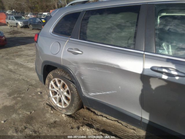 1C4PJLCS1FW690048 Jeep Cherokee Latitude