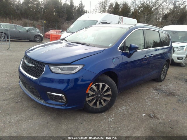 2021 Chrysler Pacifica Hybrid, VIN: 2C4RC1L7XMR590099