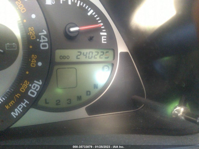 2005 LEXUS IS 300 SPORT VIN: JTHBD192550095491