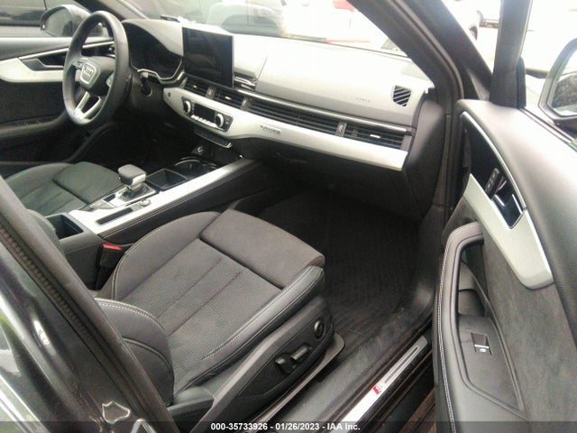 2022 Audi A4, VIN: WAUEAAF47NA015693